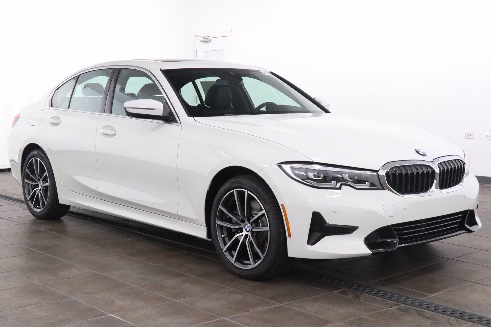 New 2020 BMW 3 Series 330i xDrive 4dr Car in Elmhurst #B9277 | Elmhurst BMW