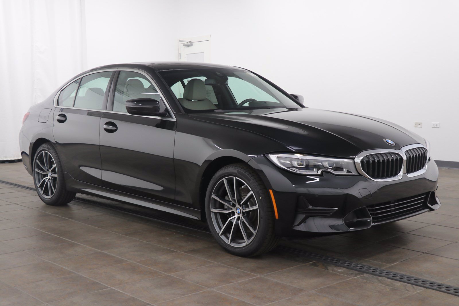 New 2020 BMW 3 Series 330i xDrive 4dr Car in Elmhurst #B9547 | Elmhurst BMW