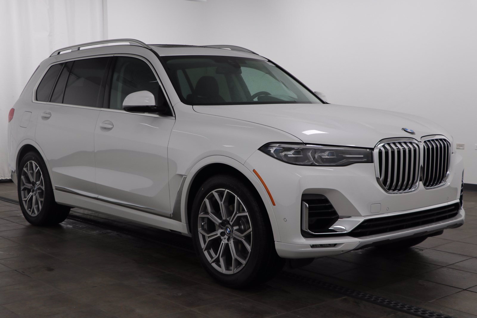 New 2020 BMW X7 xDrive40i Sport Utility in Elmhurst #B9481 | Elmhurst BMW