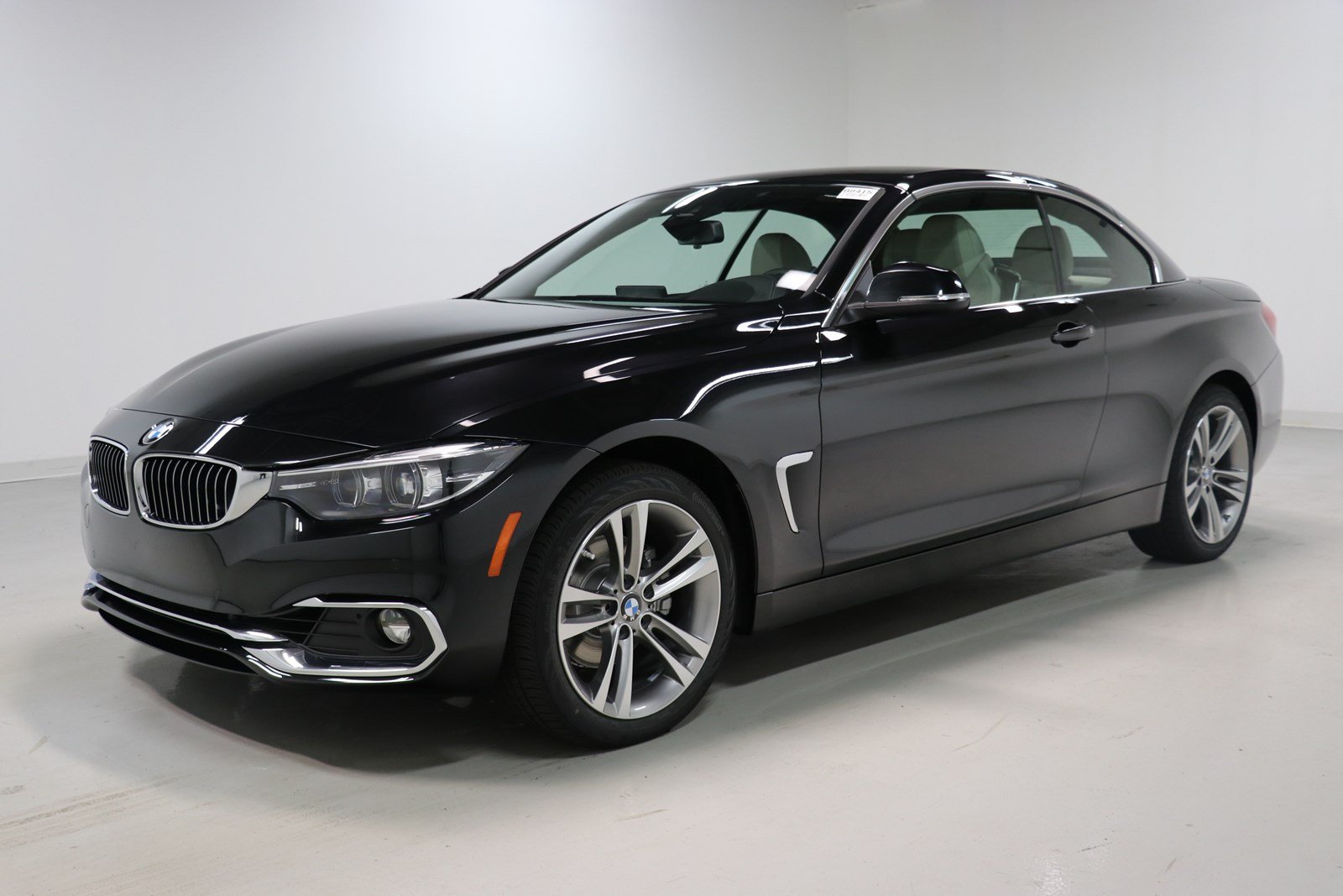 Pre-Owned 2019 BMW 4 Series 430i xDrive Convertible Convertible in ...